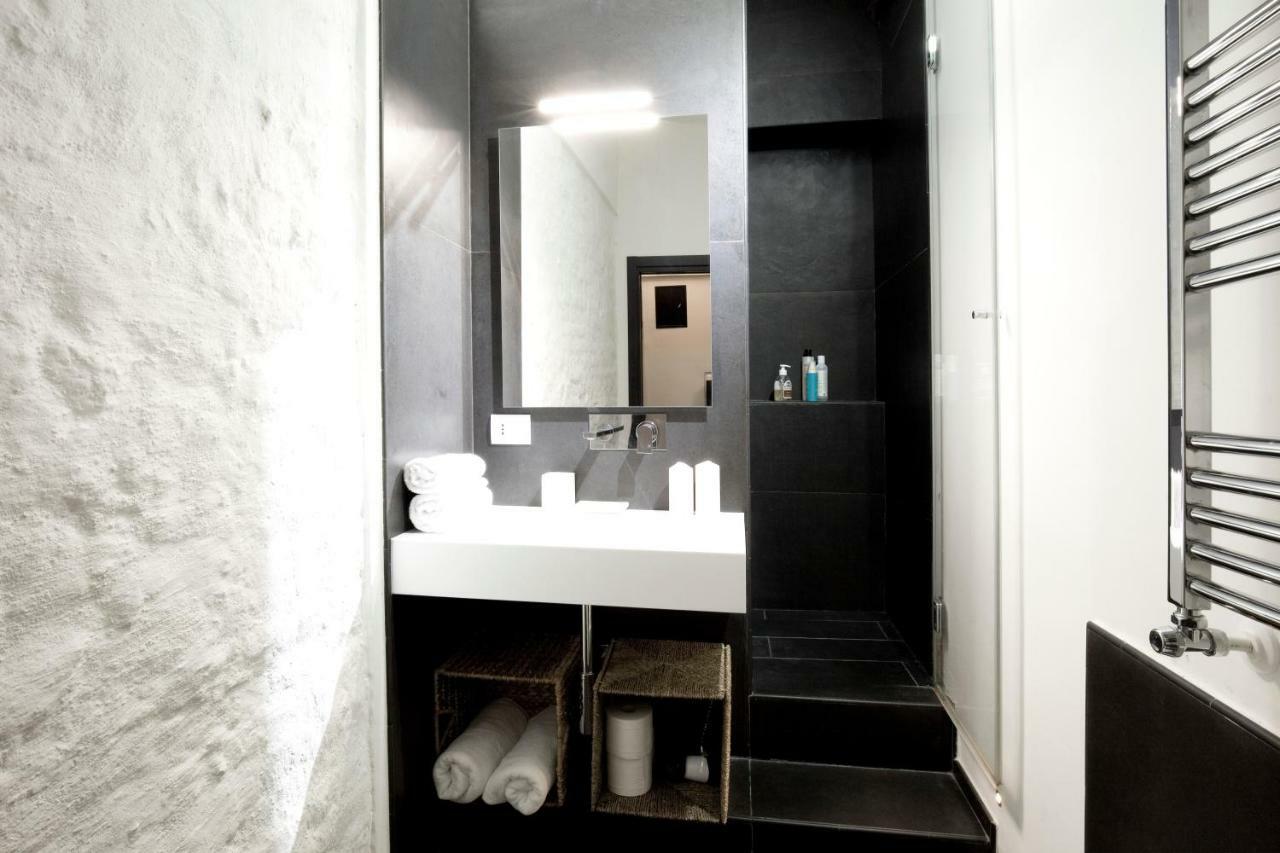 Loft Silent Terrace 8 Minutes Duomo Apartamento *